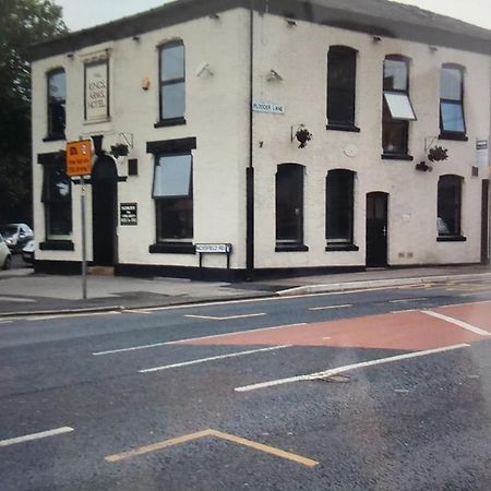 Kings Arms Hotel Farnworth Exterior foto